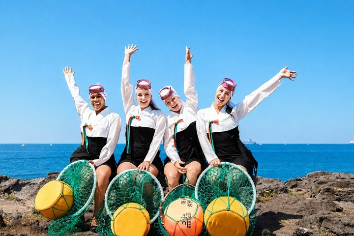 [Jeju] UNESCO Sea Women (Haenyeo) Photoshoot Experience - Photo 1 of 25